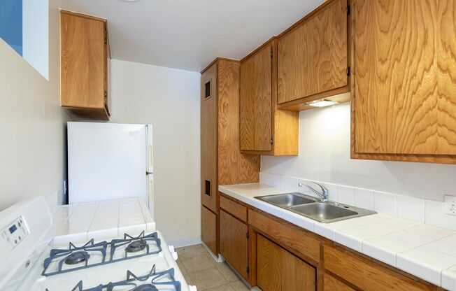 1 bed, 1 bath, $2,195, Unit 07