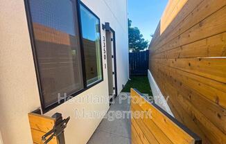 3350 LOCKWOOD DR