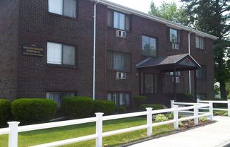 Oakland Heights Apartments