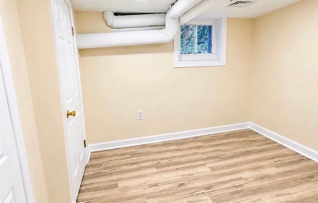 68 VAN REIPEN AVE