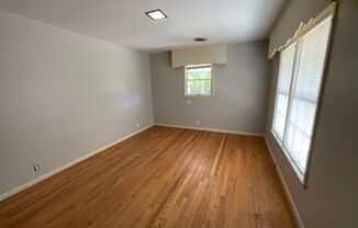 3 beds, 1.5 baths, $1,450, Unit 110 Glendale Rd