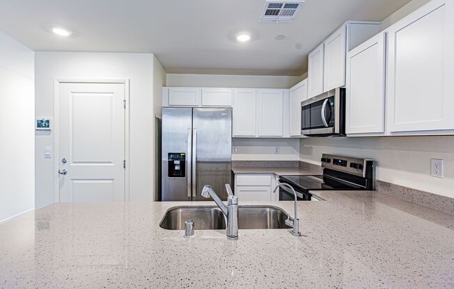 3 beds, 2.5 baths, $1,750