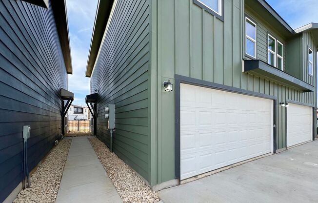 Brand New Duplex in New East Parks Community