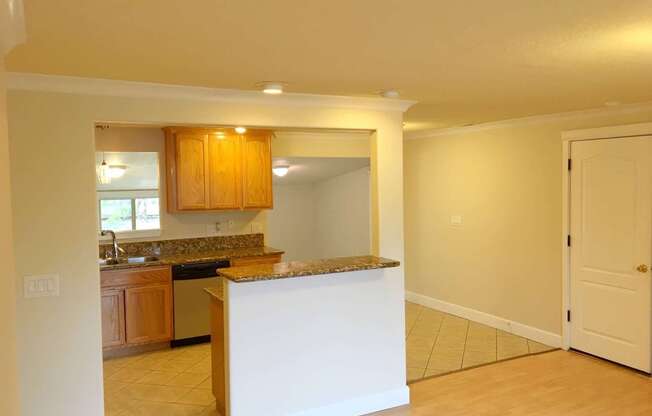 4 Bedrooms, 2 Bathrooms, Large Fenced Backyard in Central Salem