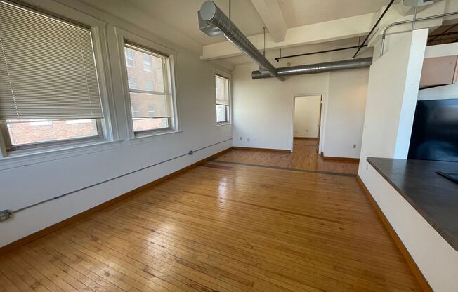 2 beds, 2 baths, 1,240 sqft, $1,490, Unit 704