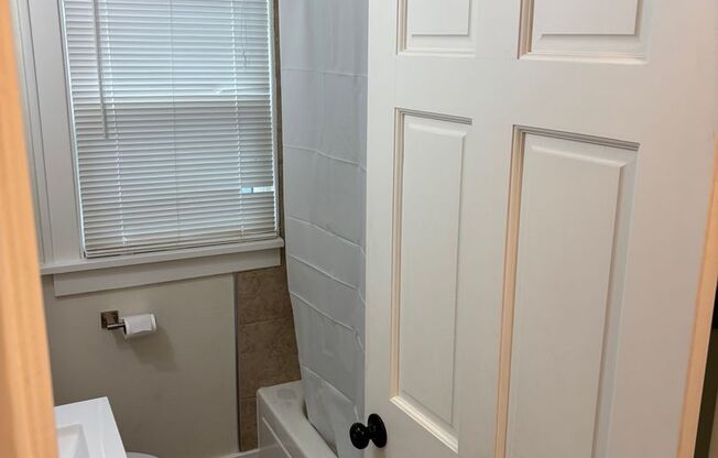 Cozy 3 Bed House in Waterloo, Iowa