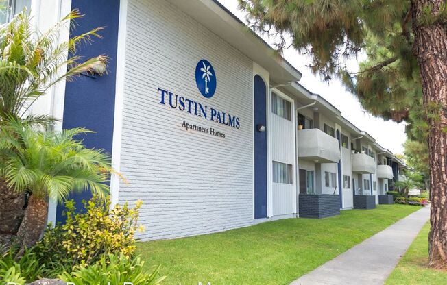 Tustin Palms Apartment Homes