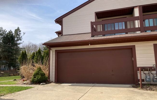 Condo for Rent Richmond Heights