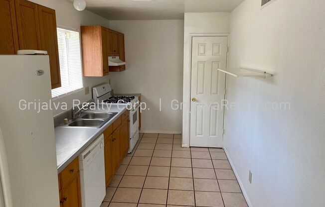 1010 Elm