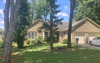 Three Bed Two Bath Home in Charlotte!