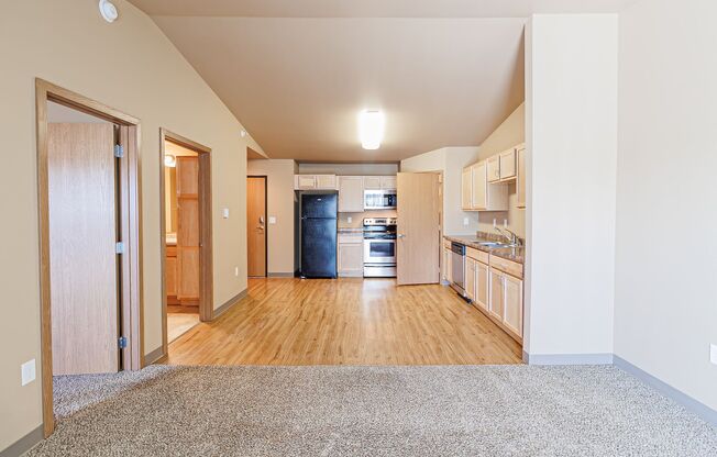 1 bed, 1 bath, 731 sqft, $850, Unit 107