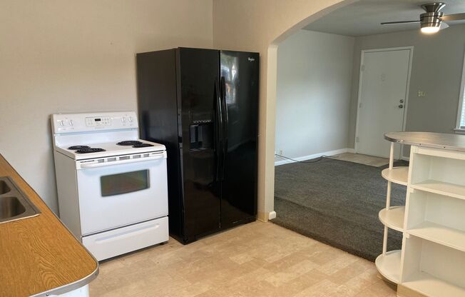 2 beds, 1 bath, $1,545