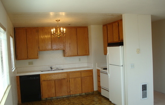 1 bed, 1 bath, 600 sqft, $2,400, Unit 2