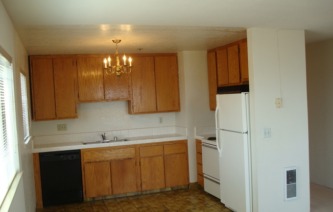 1 bed, 1 bath, 600 sqft, $2,400, Unit 2