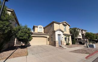 Beautiful Home for Rent in Phoenix! **NEW CARPET**