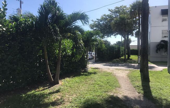 2 beds, 1 bath, 750 sqft, $1,650, Unit 5200-20