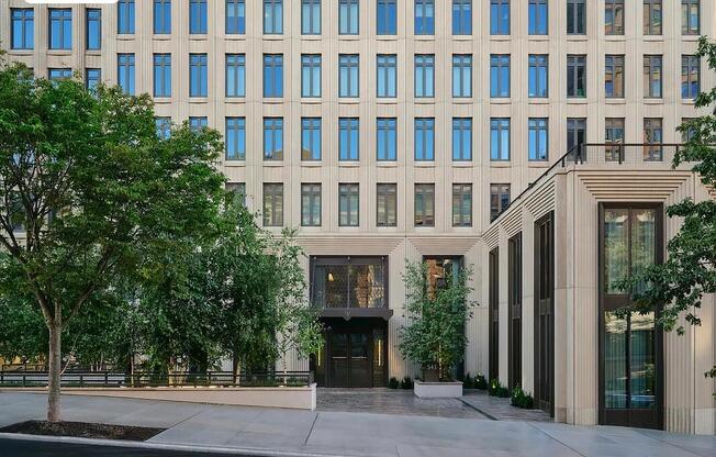1 bed, 1 bath, 831 sqft, $6,500, Unit 10B