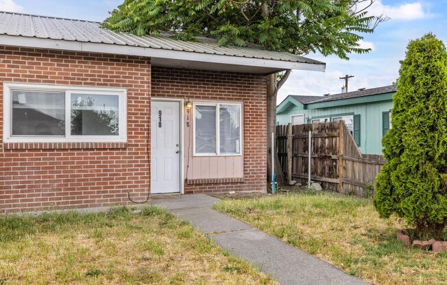 Centennial Apartments