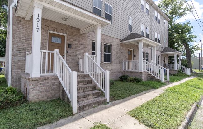 MOVE IN READY 3 Bedroom!
