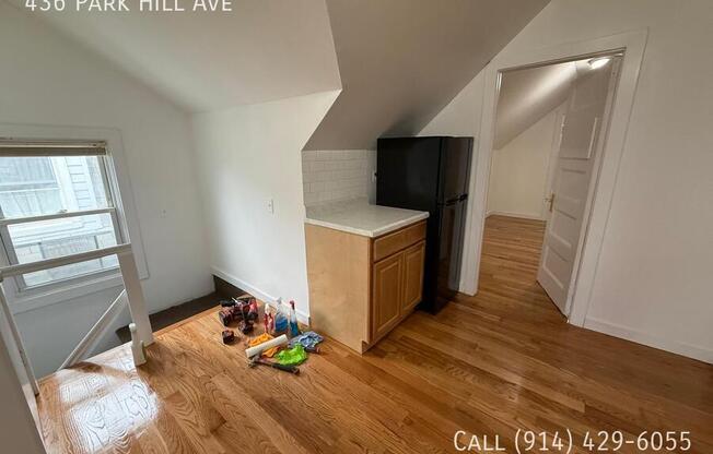 436 PARK HL AVE
