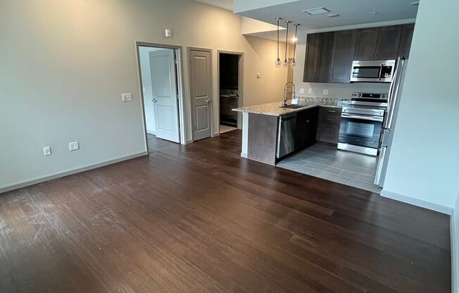 1 bed, 1 bath, 680 sqft, $1,350, Unit 309