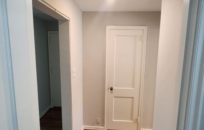 1 bed, 1 bath, 663 sqft, $1,995, Unit D-05