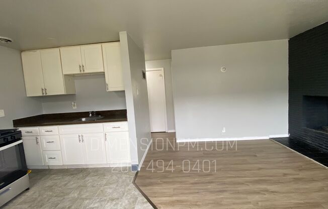 2 beds, 1 bath, 800 sqft, $1,145, Unit #40B