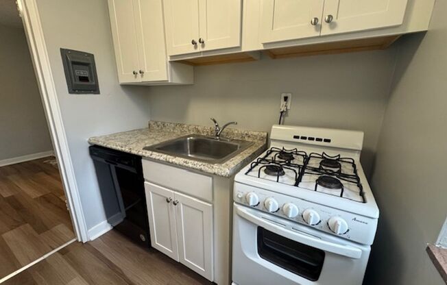 5627-5631 Rippey Street