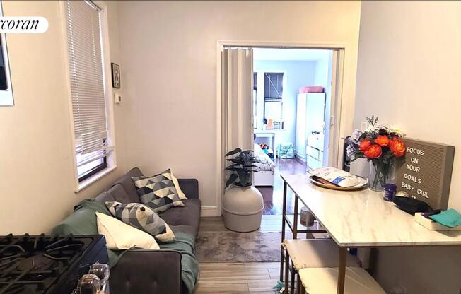 34 39 9 ST