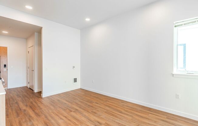1 bed, 1 bath, 373 sqft, $1,440, Unit 507
