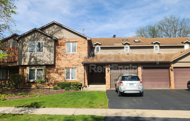 985 West Ct Unit C