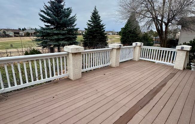 Gorgeous home in Pine Creek on Golf Course