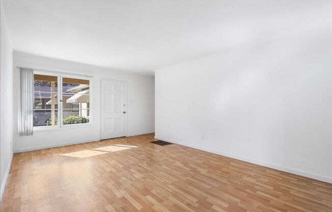 4120 Walnut St. #B - 1 bedroom | 1bath