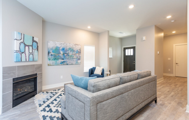 The Warbler | Three Bedroom Townhome