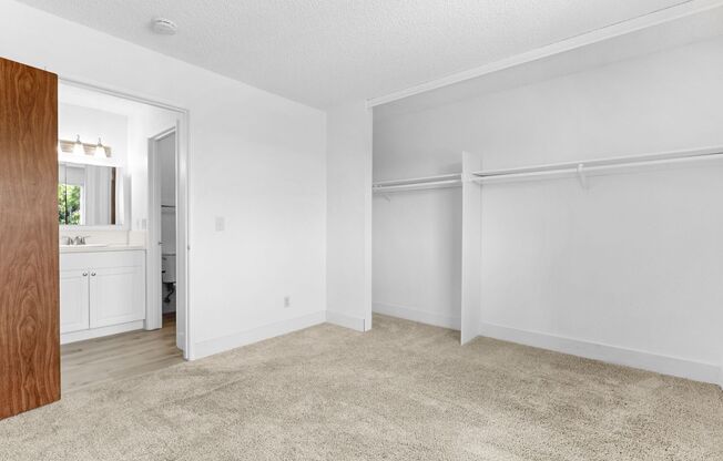 1 bed, 1 bath, 650 sqft, $1,400, Unit 42