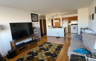 1 bed, 1 bath, $1,015, Unit 15