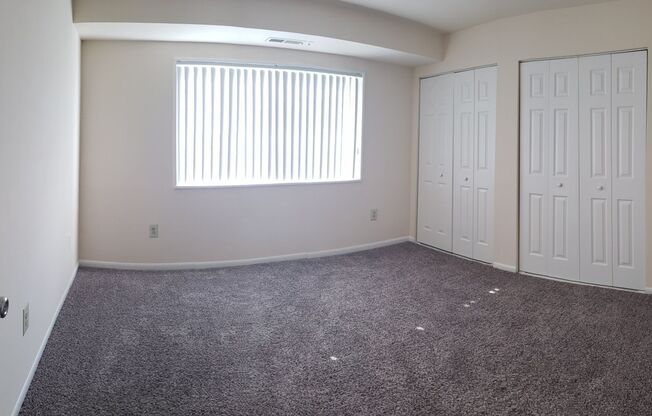 3 beds, 2 baths, 1,300 sqft, $2,375, Unit 3331 #203