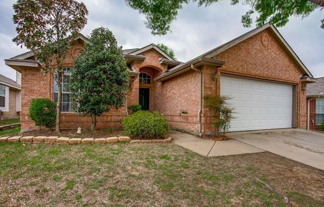 Charming Open-Concept McKinney Home Zoned for Award-Winning Prosper ISD with a Spacious Private Backyard Retreat!