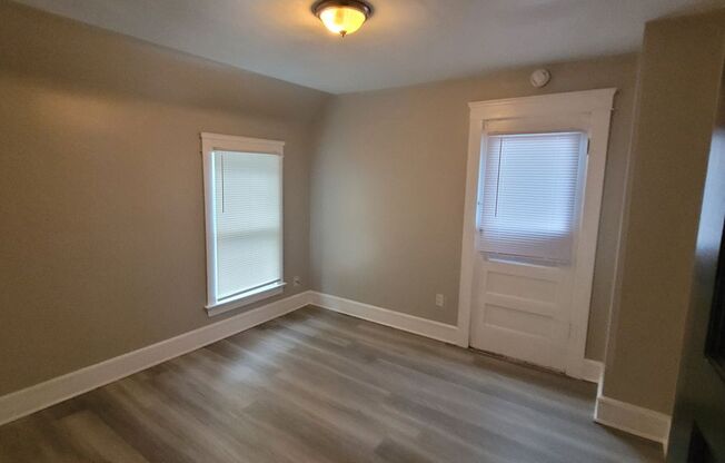 3 beds, 1 bath, $1,697