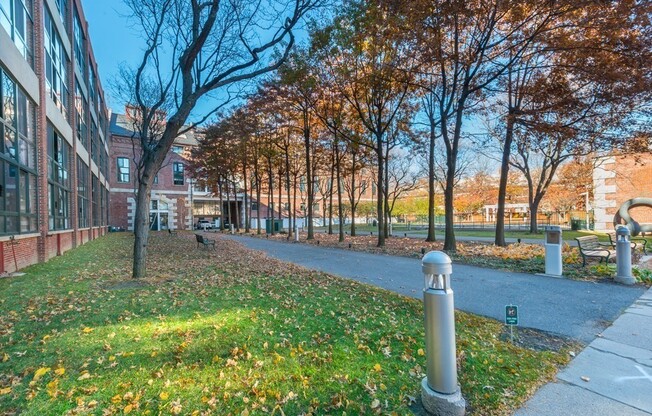 3 beds, 2 baths, 1,205 sqft, $5,250, Unit 5-519