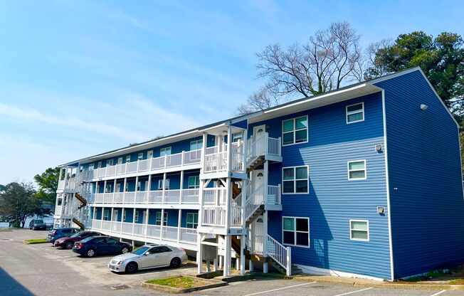 2 beds, 2 baths, 950 sqft, $1,740, Unit 2111-10 R