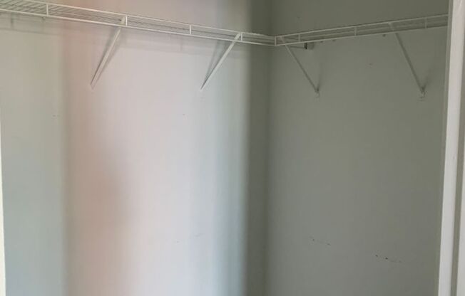 Studio, 1 bath, 925 sqft, $1,800, Unit A-505