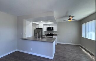 425 Coronado