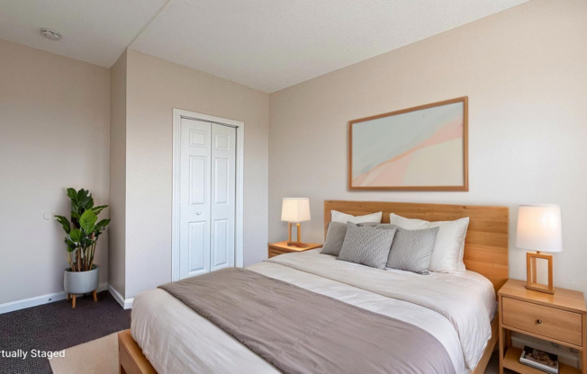 1 bed, 1 bath, 476 sqft, $1,280, Unit 405