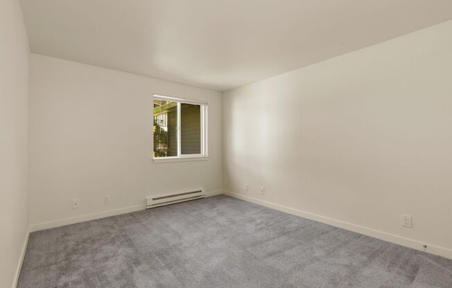 1 bed, 1 bath, 700 sqft, $1,795, Unit 34