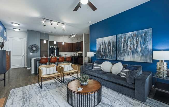 Luxury Houston Apartments Near Downtown