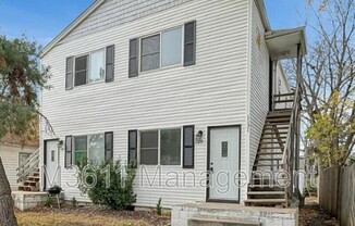 1121 N 29 ST