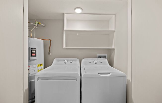 2 beds, 1 bath, $1,475, Unit 119