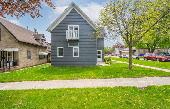 127 W. 6th St.