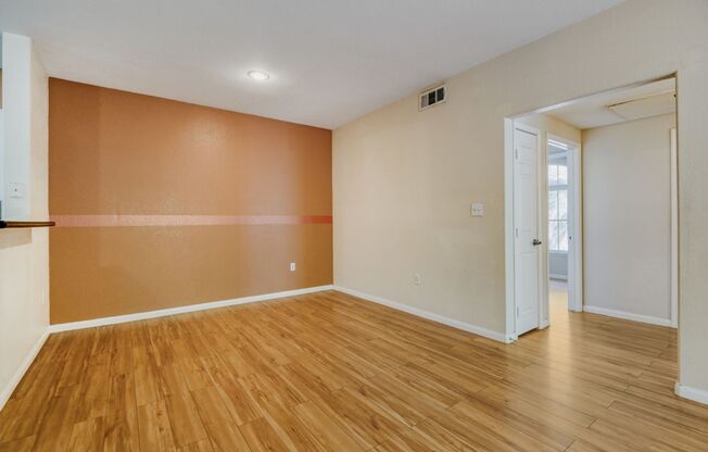 3 beds, 2 baths, $1,750
